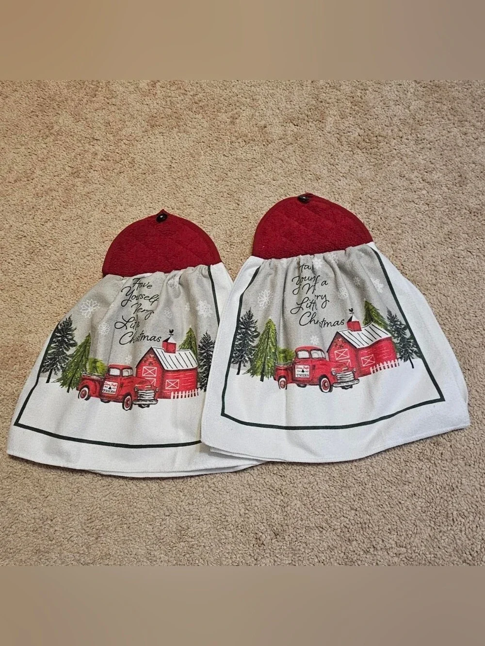 2 Handcrafted Towels Attached To Potholders | Christmas